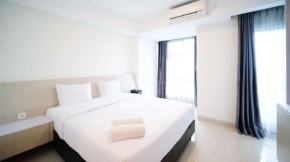 Modern and Comfy Studio at Grand Sungkono Lagoon Apartment By Travelio